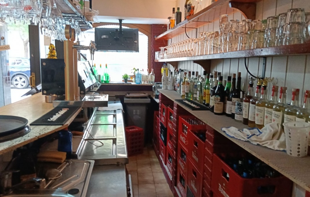 Transfert - Bar Restaurante -
Barcelona - Sant Andreu