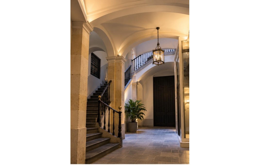Venta en rentabilidad - Hostal -
Barcelona - Ciutat Vella