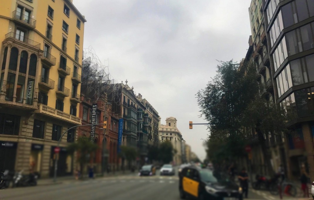 Traspaso - Restaurante -
Barcelona - Eixample Derecho