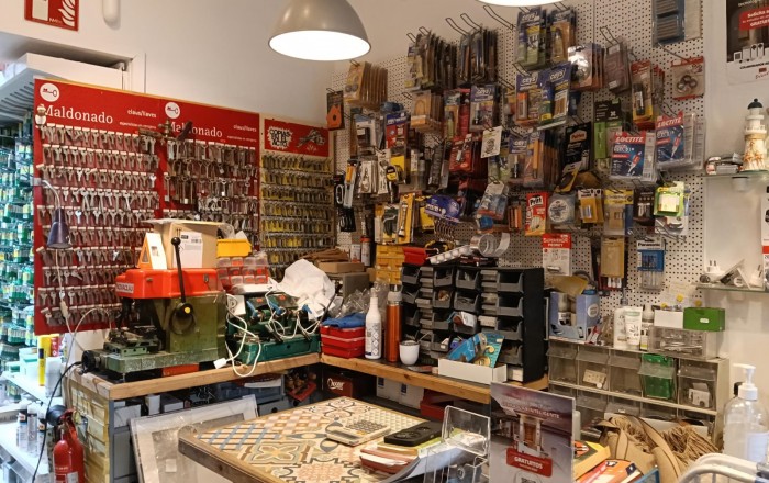 Traspaso - Tiendas -
Barcelona - Eixample