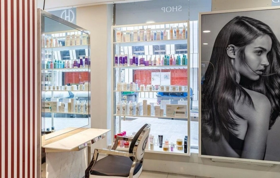 Traspaso - Peluquerias y Estetica -
Barcelona - Les corts