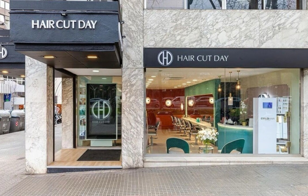 Traspaso - Peluquerias y Estetica -
Barcelona - Les corts