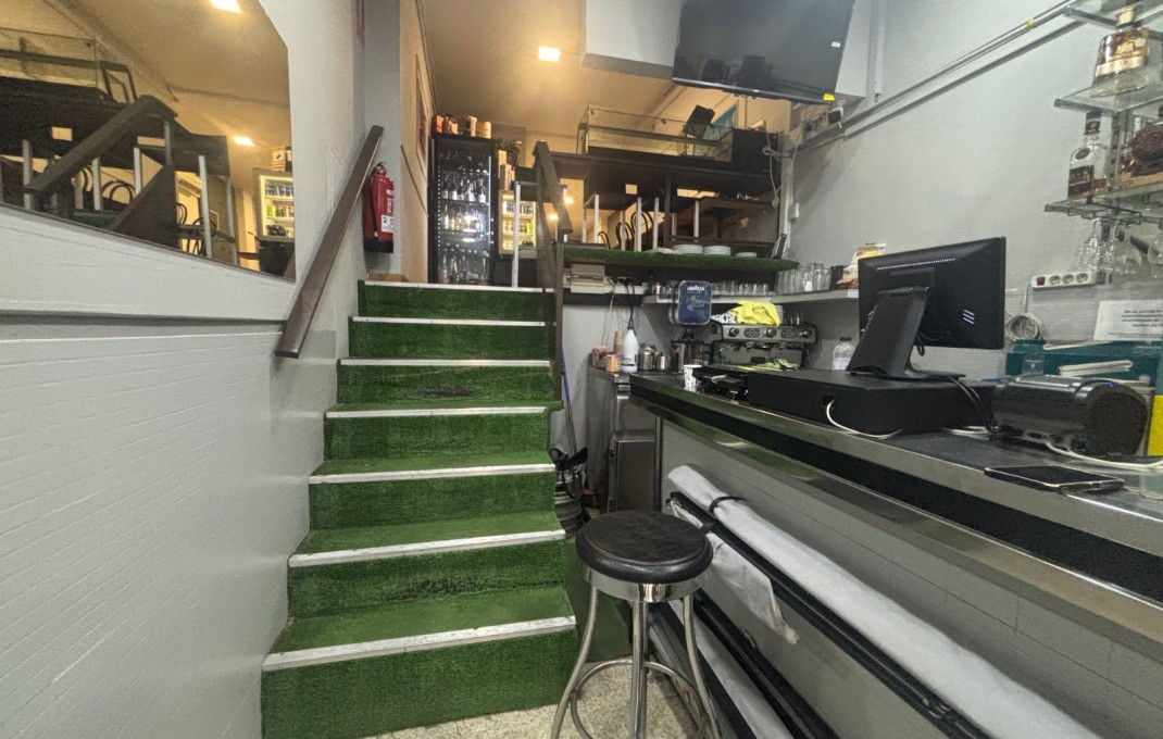 Traspaso - Bar Restaurante -
Barcelona - Les corts