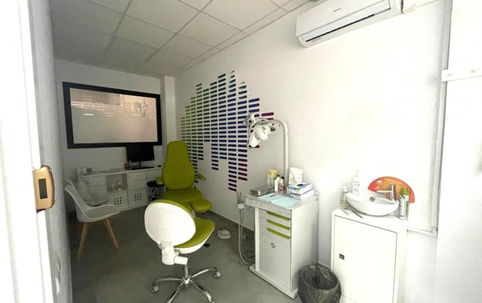 Venta en rentabilidad - Local comercial -
Barcelona - Sant Martí