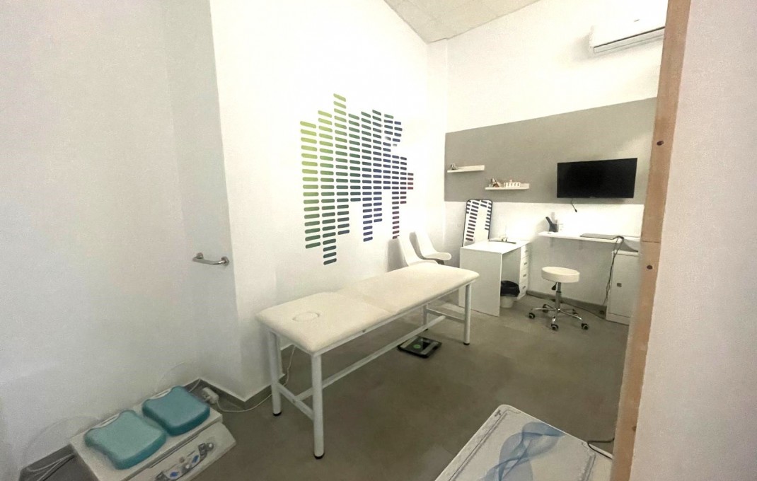 Venta en rentabilidad - Local comercial -
Barcelona - Sant Martí