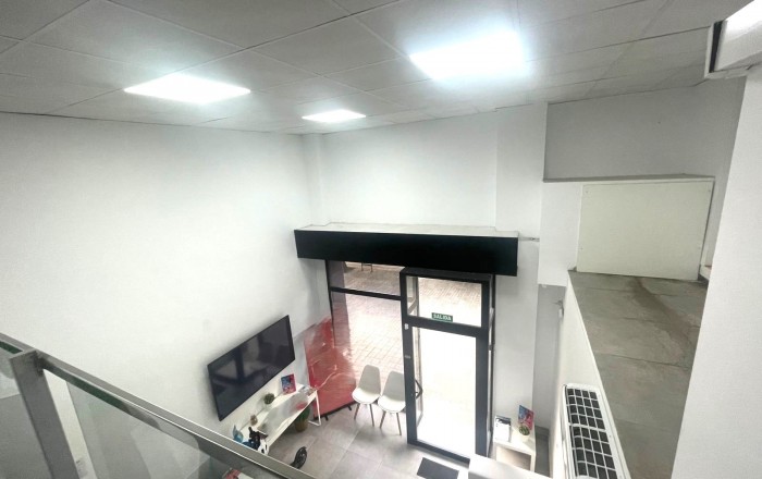Venta en rentabilidad - Local comercial -
Barcelona - Sant Martí