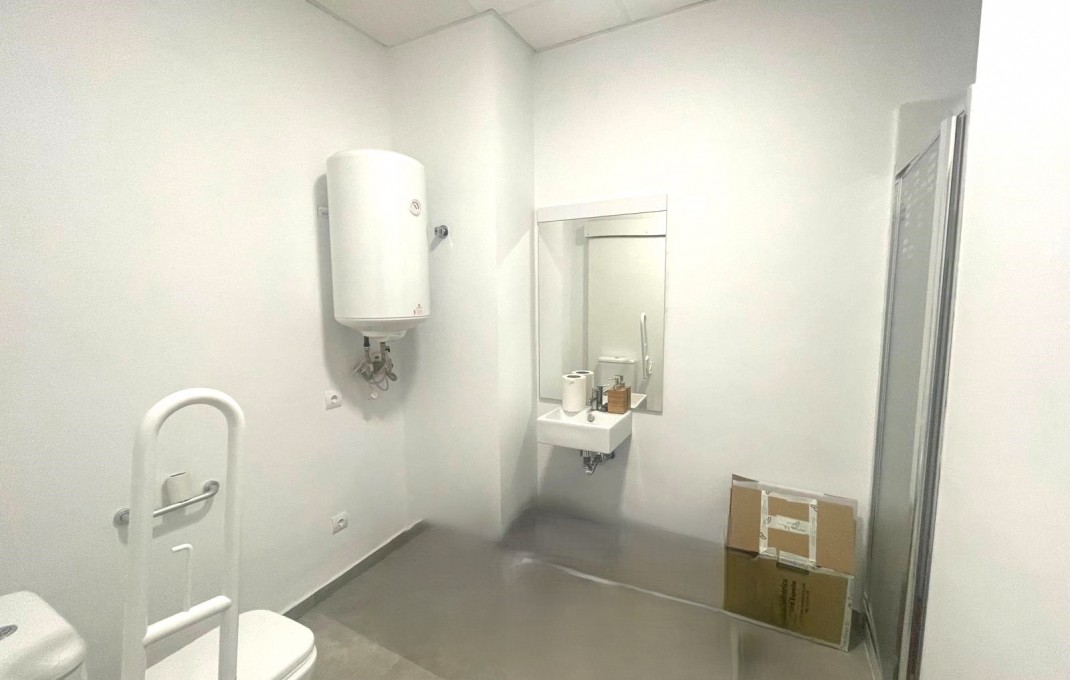 Venta en rentabilidad - Local comercial -
Barcelona - Sant Martí
