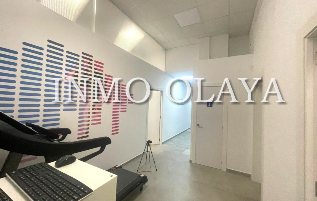 Venta en rentabilidad - Local comercial -
Barcelona - Sant Martí