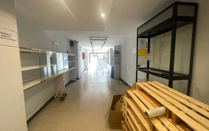 Venta - Local comercial -
Barcelona - Sant Martí