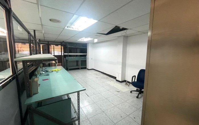 Venta - Local comercial -
Barcelona - Sant Martí