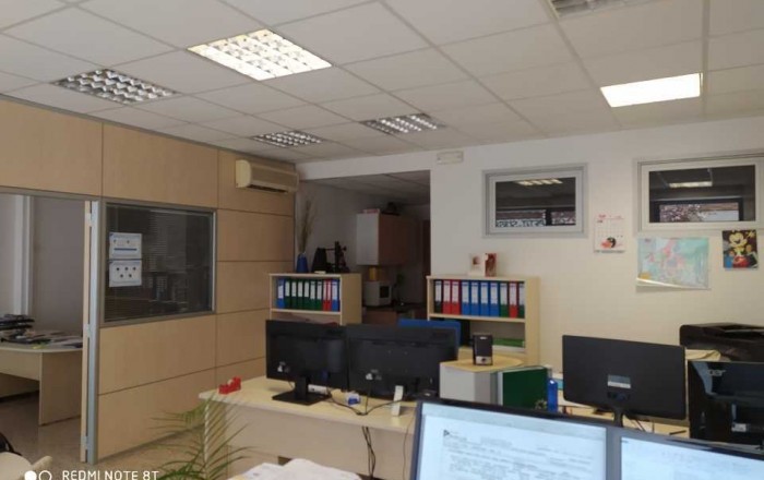 Venta - Local comercial -
Barcelona - Sants