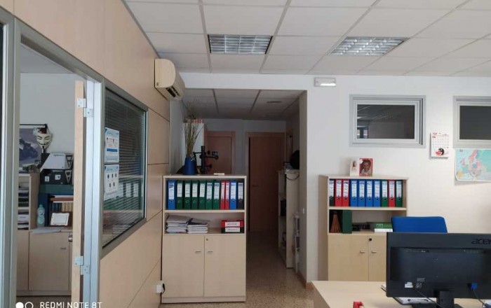 Venta - Local comercial -
Barcelona - Sants