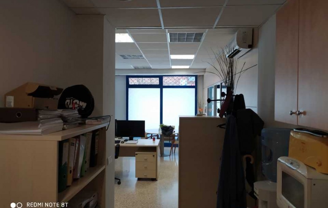Venta - Local comercial -
Barcelona - Sants