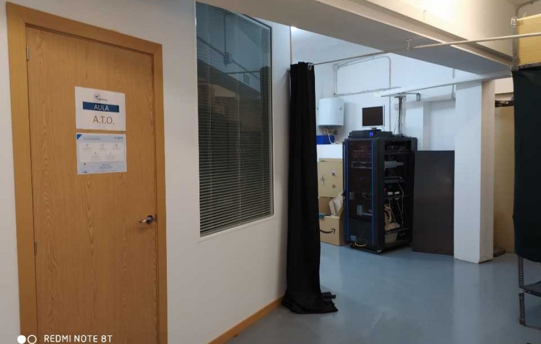 Venta - Local comercial -
Barcelona - Sants