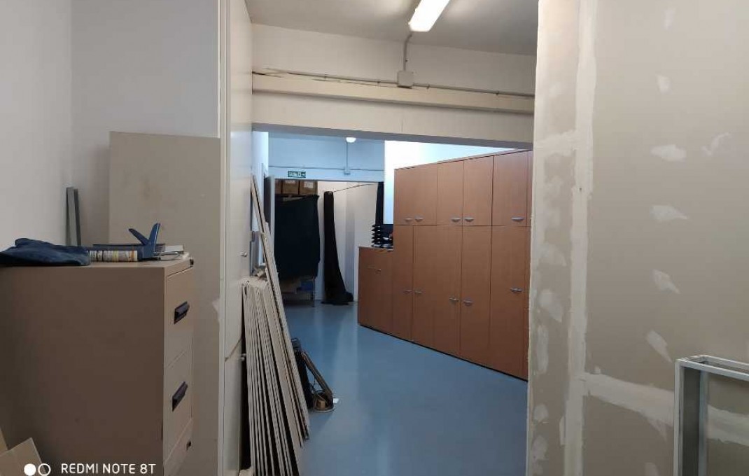 Venta - Local comercial -
Barcelona - Sants