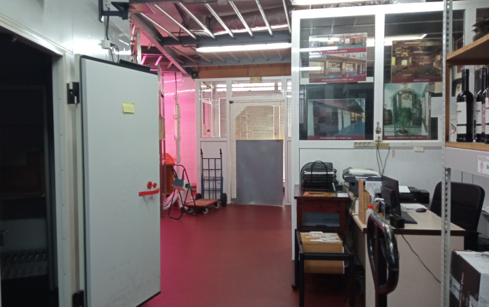 Revente - Local comercial -
Rubí