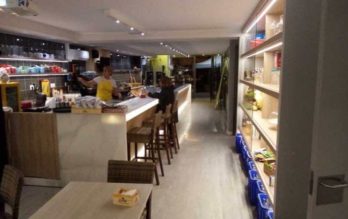 Traspaso - Obradores y/o Panaderias -
Barcelona - Les corts