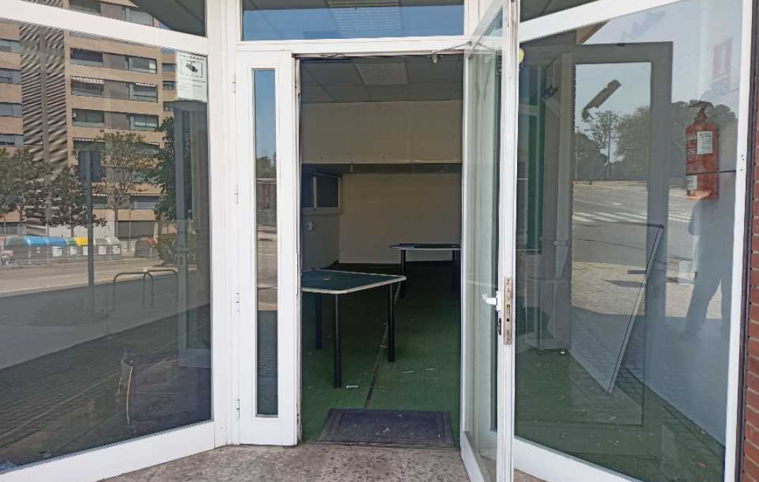 Revente - Local comercial -
Mataró - Via Europa - Parque Central