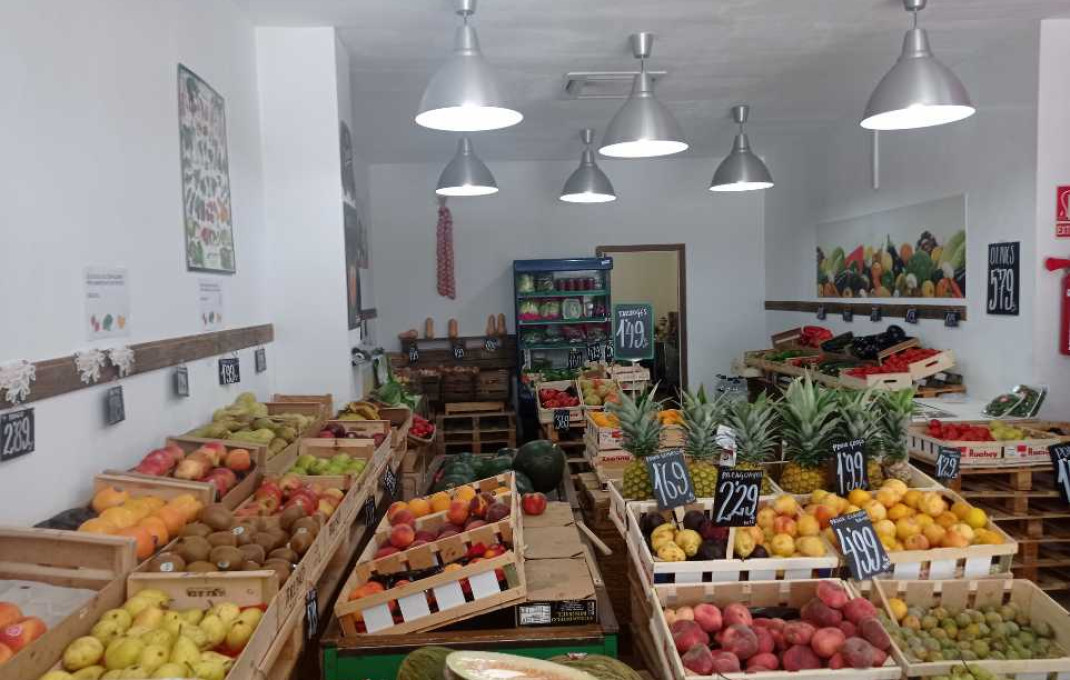 Traspaso - Frutería -
Terrassa