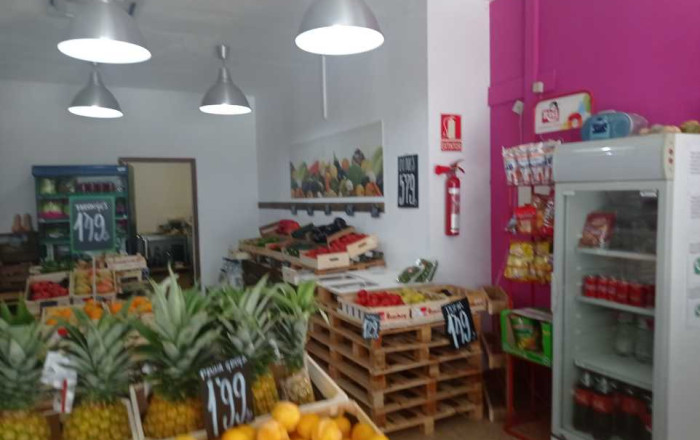 Traspaso - Frutería -
Terrassa