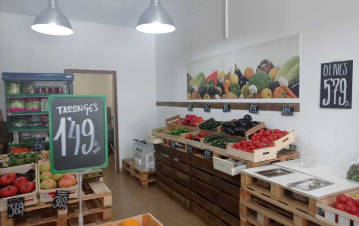 Traspaso - Frutería -
Terrassa