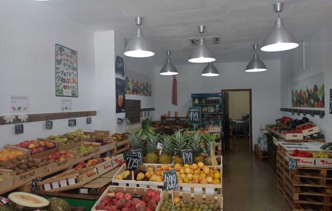 Traspaso - Frutería -
Terrassa