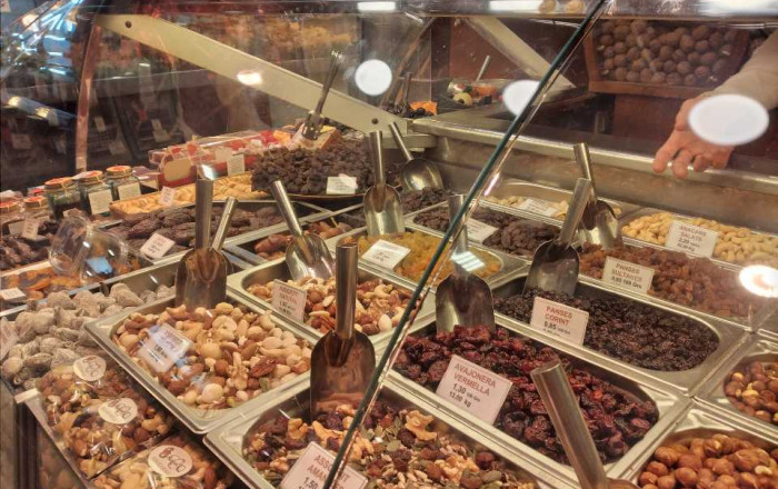 Transfert - Parada de mercado -
Barcelona - Gótico