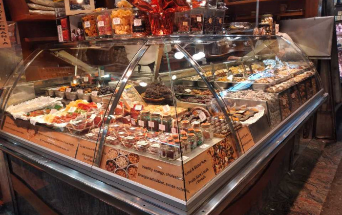 Transfert - Parada de mercado -
Barcelona - Gótico