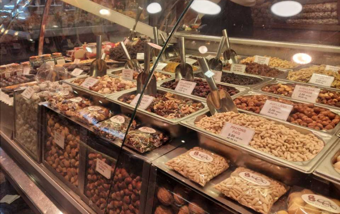 Transfert - Parada de mercado -
Barcelona - Gótico