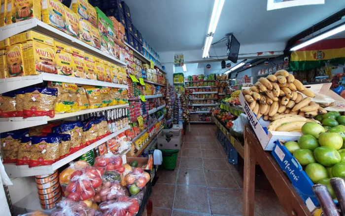 Transfert - magasin d'alimentation -
L'Hospitalet de Llobregat - La Torrasa