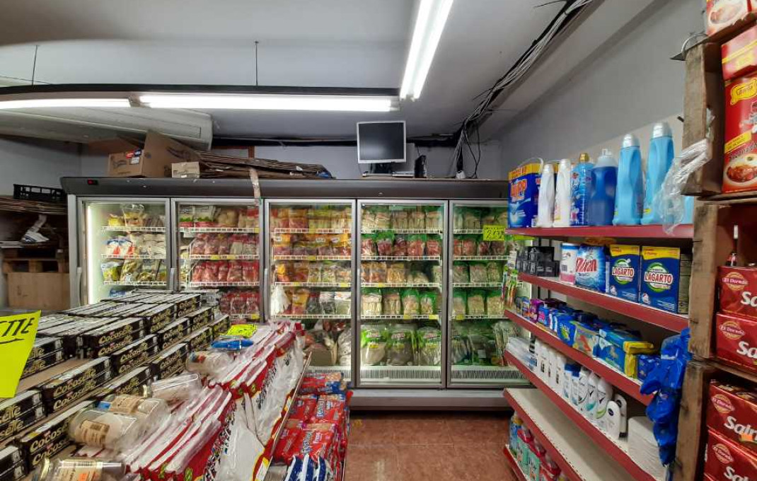 Transfert - magasin d'alimentation -
L'Hospitalet de Llobregat - La Torrasa