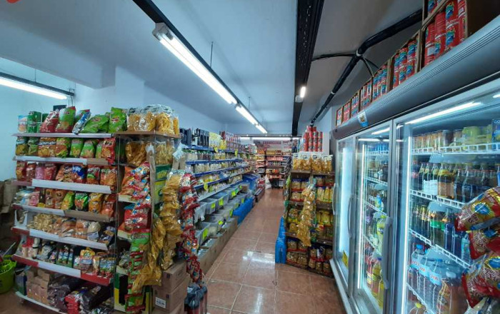 Transfert - magasin d'alimentation -
L'Hospitalet de Llobregat - La Torrasa