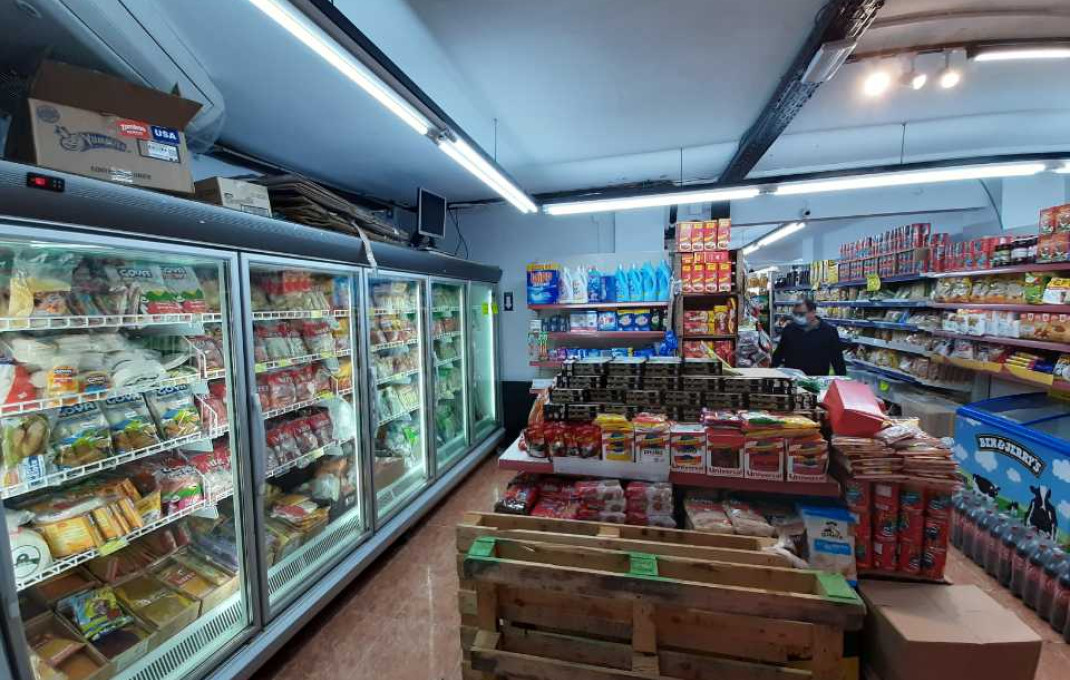 Transfert - magasin d'alimentation -
L'Hospitalet de Llobregat - La Torrasa