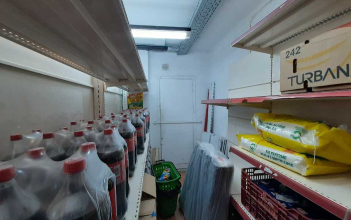 Transfert - magasin d'alimentation -
L'Hospitalet de Llobregat - La Torrasa