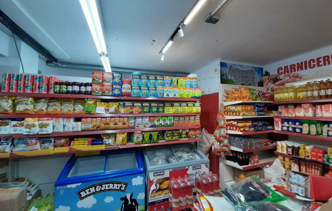 Transfert - magasin d'alimentation -
L'Hospitalet de Llobregat - La Torrasa