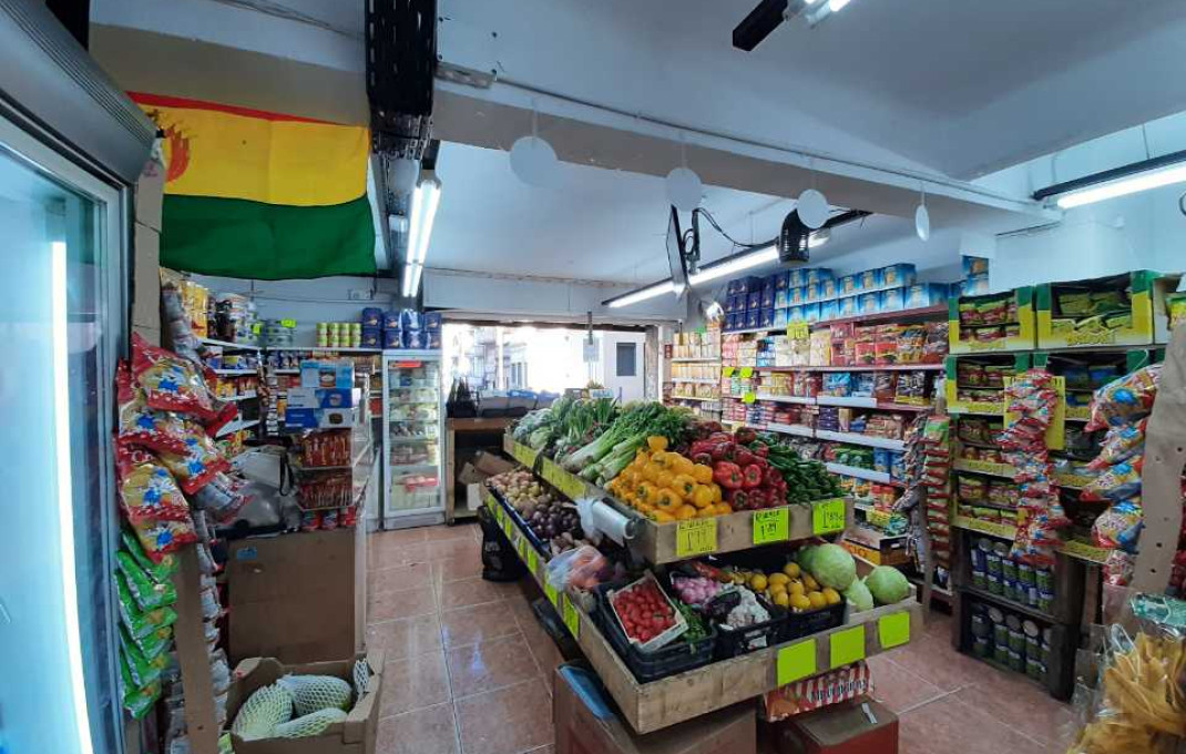 Transfert - magasin d'alimentation -
L'Hospitalet de Llobregat - La Torrasa