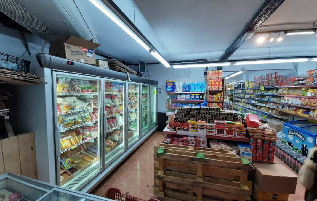 Transfert - magasin d'alimentation -
L'Hospitalet de Llobregat - La Torrasa