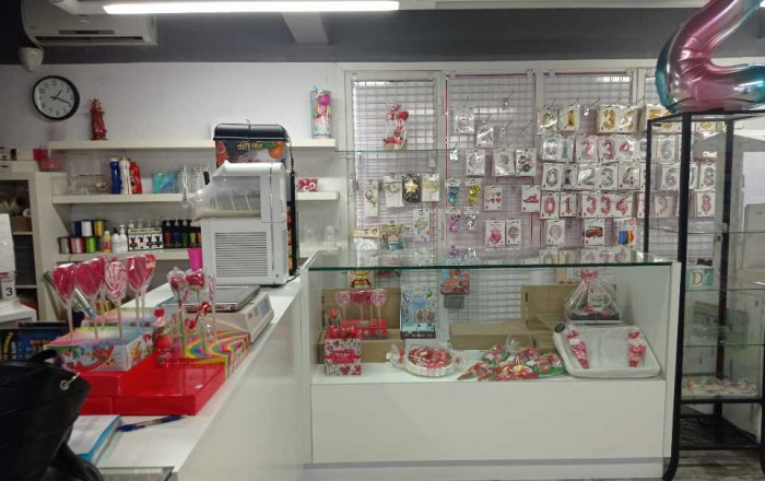 Traspaso - Local comercial -
Ripollet