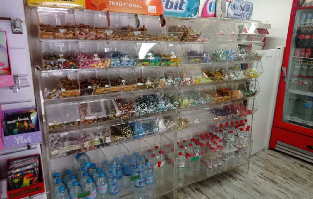 Traspaso - Local comercial -
Ripollet