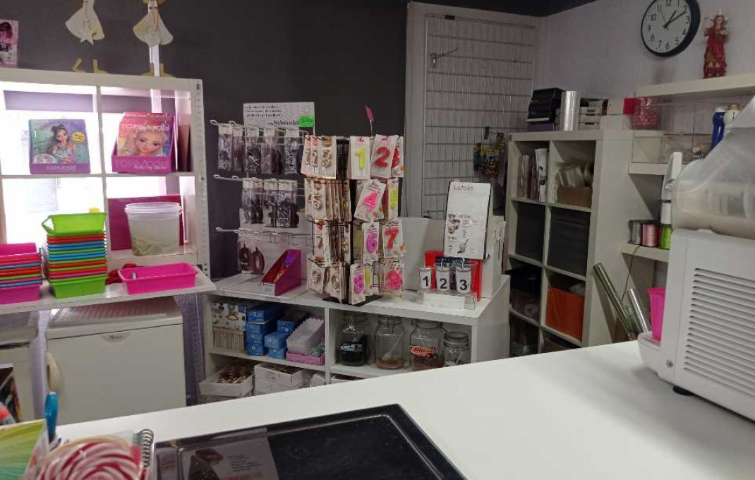 Traspaso - Local comercial -
Ripollet