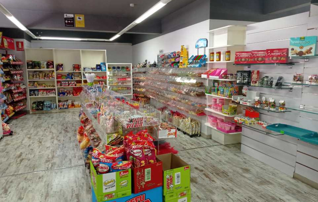 Traspaso - Local comercial -
Ripollet