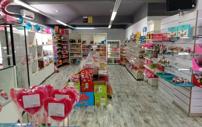 Traspaso - Local comercial -
Ripollet