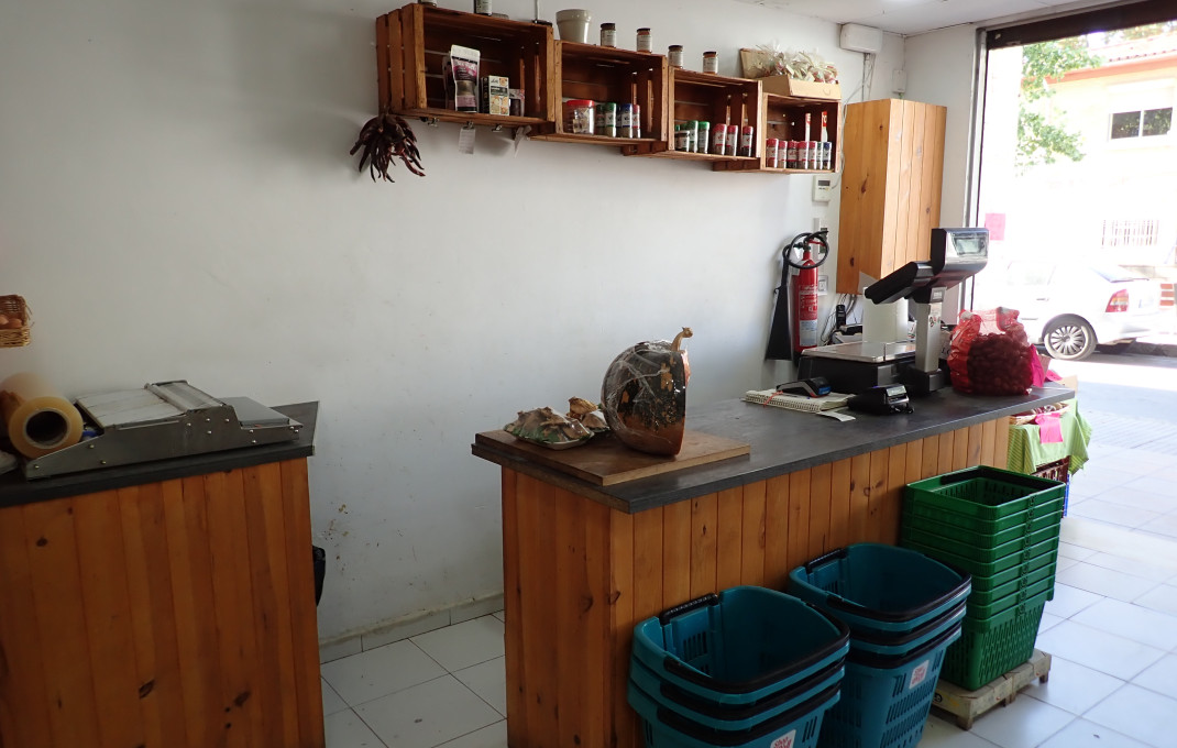 Traspaso - Frutería -
Mollet