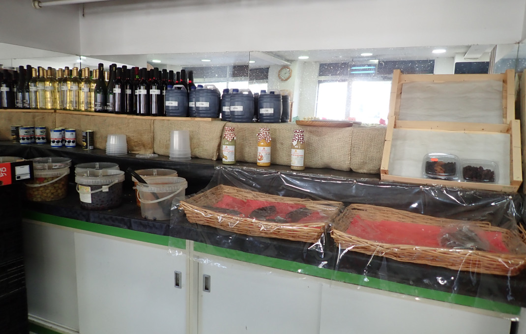 Traspaso - Frutería -
Mollet