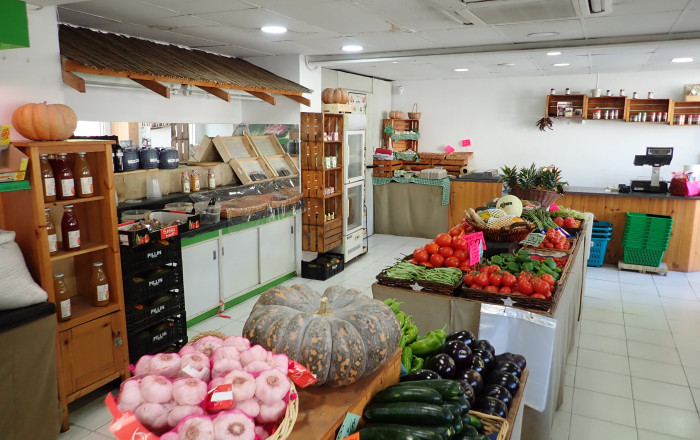 Traspaso - Frutería -
Mollet