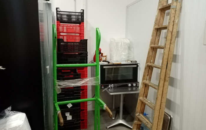 Traspaso - Frutería -
Cornella de Llobregat