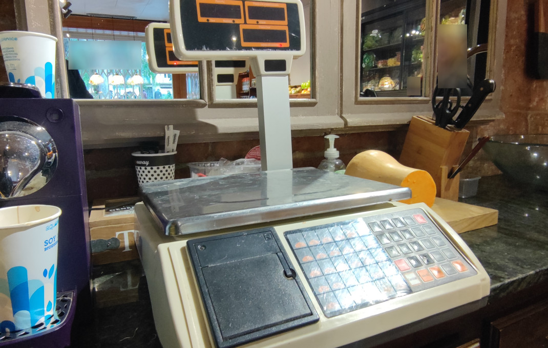 Traspaso - Frutería -
Barcelona - Gràcia Nova