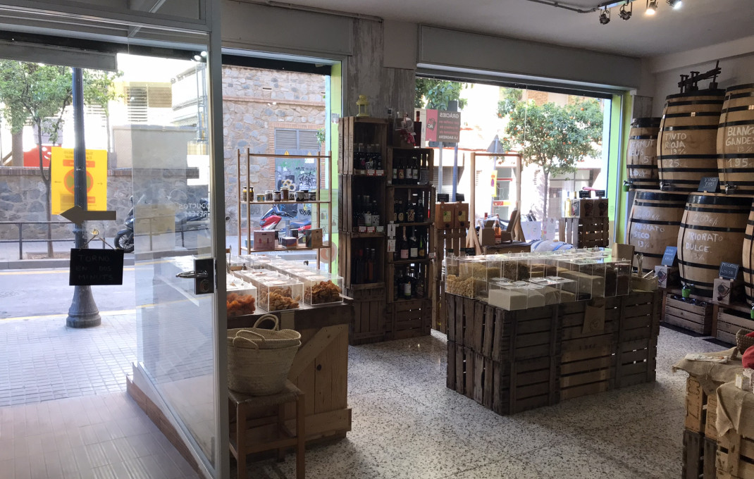 Transfert - magasin d'alimentation -
Barcelona - Sant Andreu