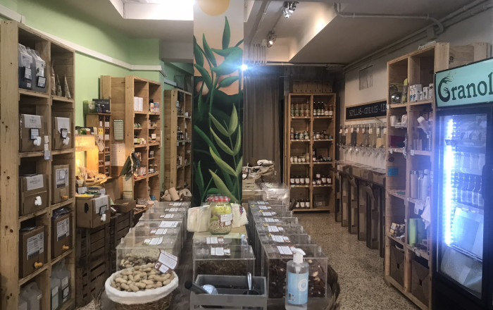 Transfert - magasin d'alimentation -
Barcelona - Sant Andreu