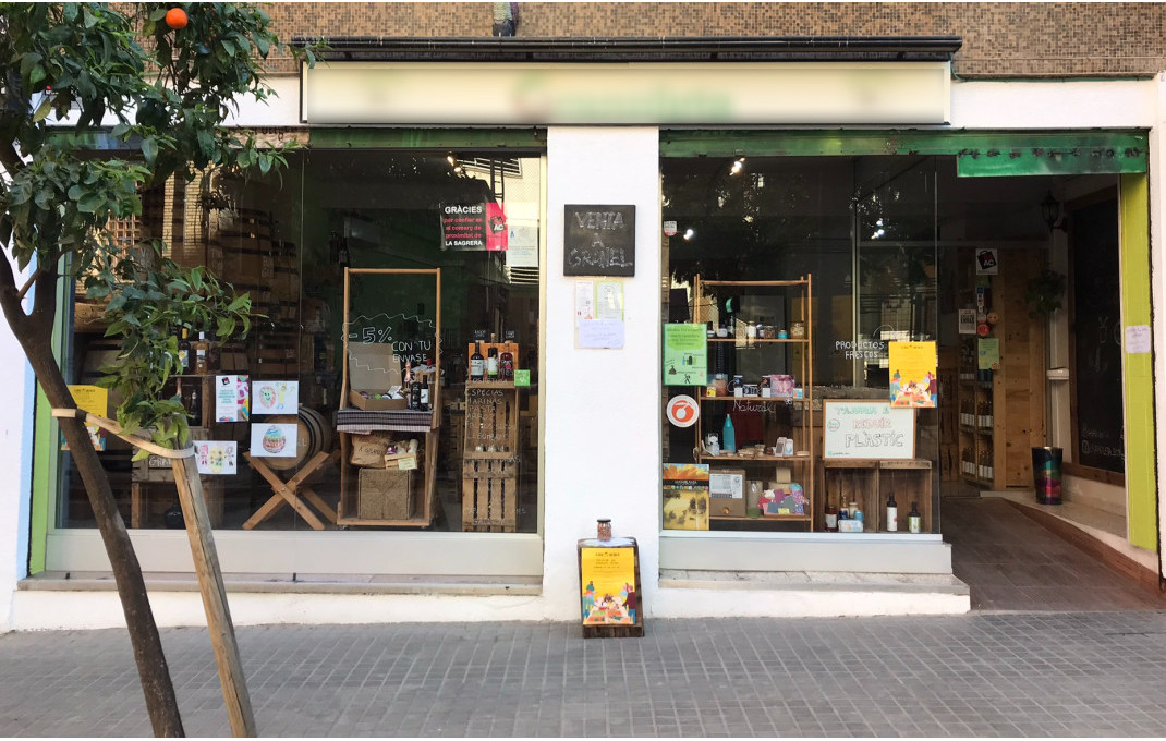 Transfert - magasin d'alimentation -
Barcelona - Sant Andreu